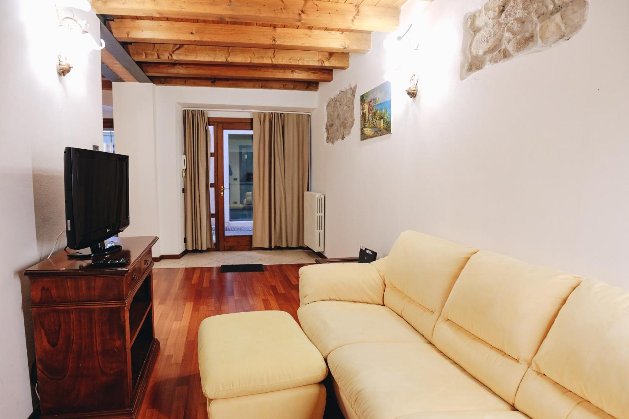 Sg Family - Arilica Loft Appartement Peschiera del Garda Buitenkant foto